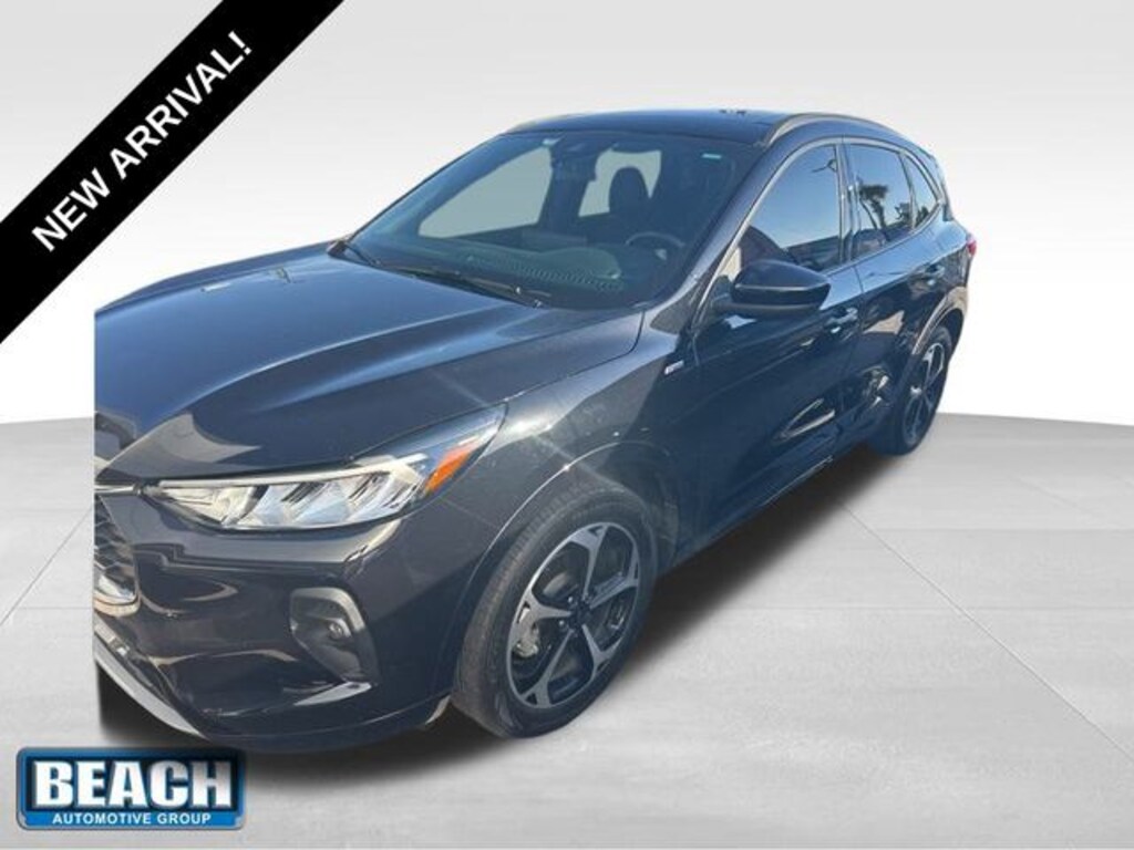 Used 2024 Ford Escape ST-Line Select SUV