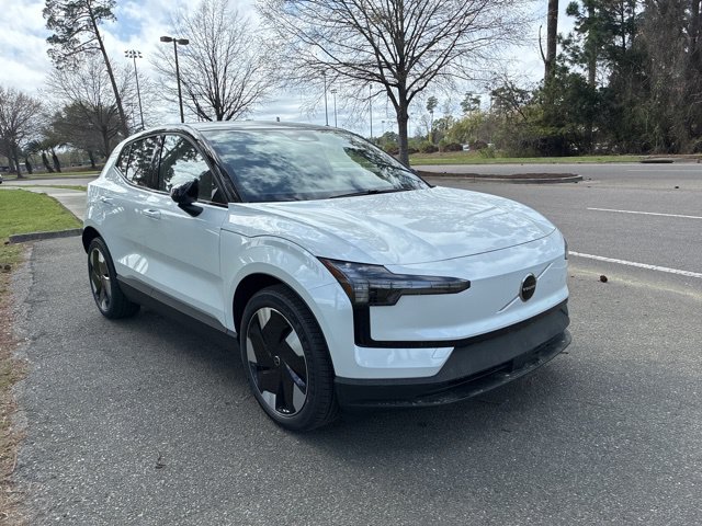 New 2026 Volvo EX30 Twin Motor Plus SUV