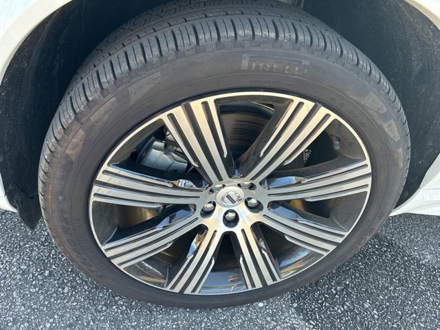 2025 Volvo XC90 Ultra - Photo 11
