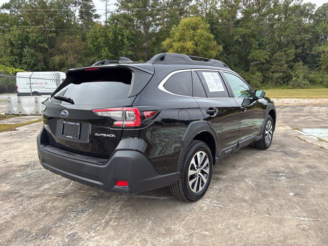 Used 2025 Subaru Outback Premium SUV