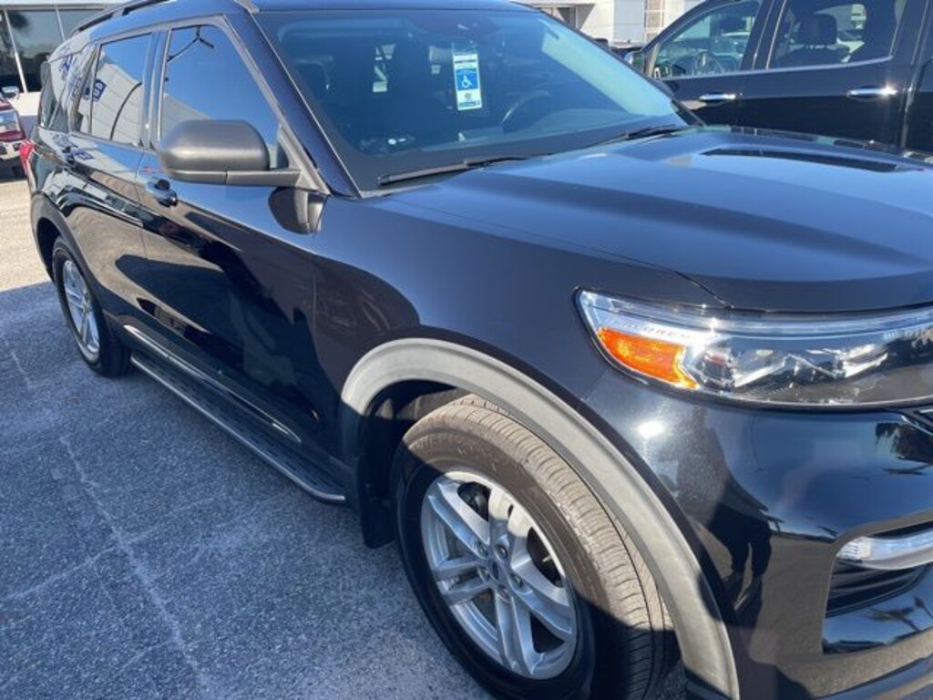 Used 2022 Ford Explorer XLT SUV