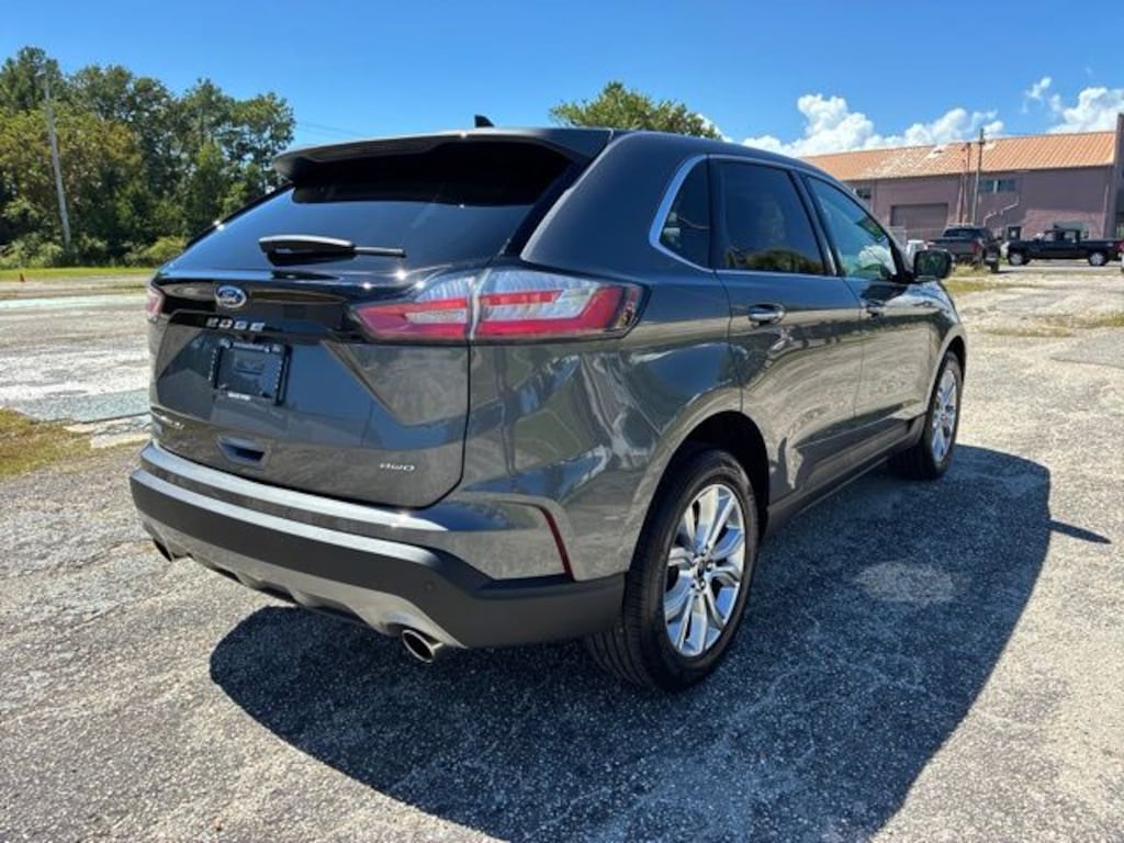 Used 2024 Ford Edge Titanium SUV