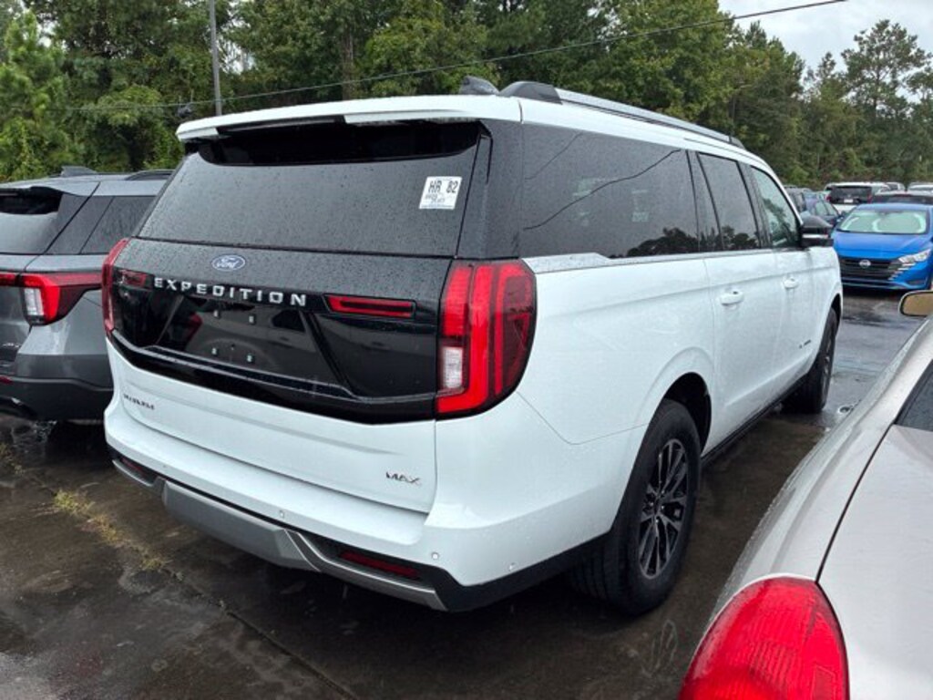 Used 2025 Ford Expedition Max Platinum SUV