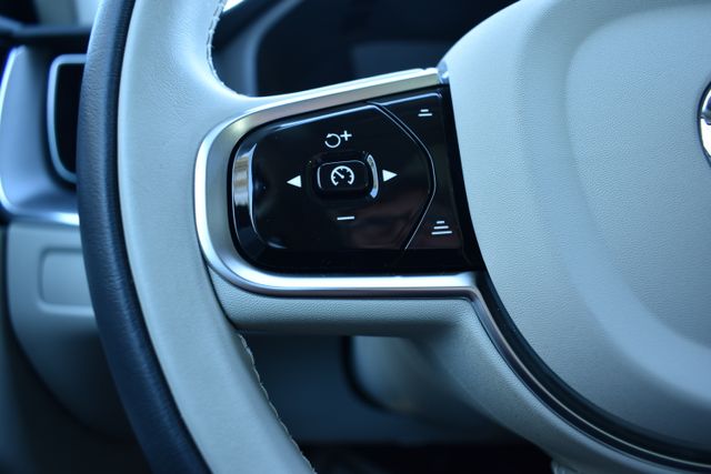 2024 Volvo XC60 Core - Photo 27