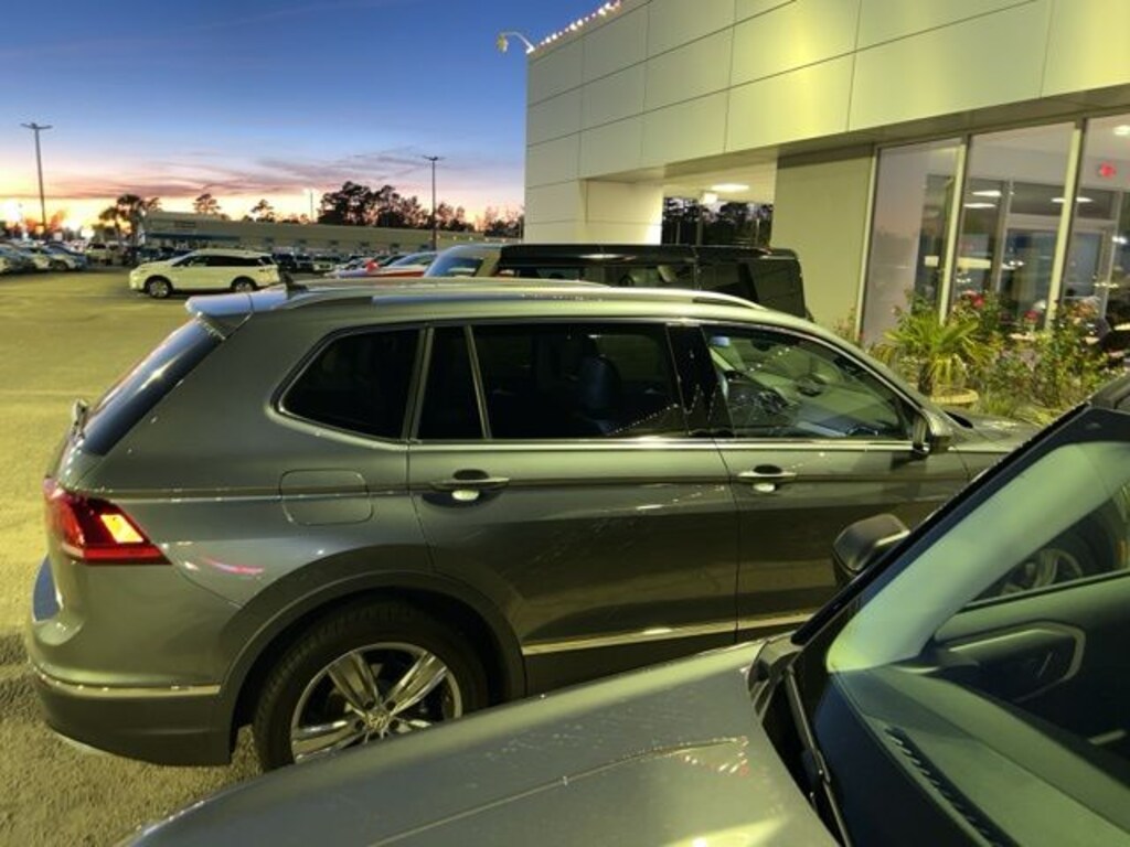 Used 2020 Volkswagen Tiguan 2.0T SUV