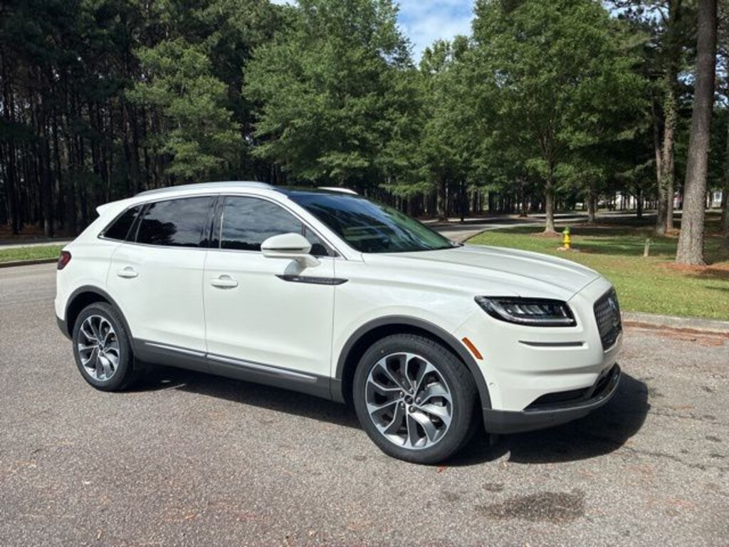 Used 2022 Lincoln Nautilus Reserve SUV