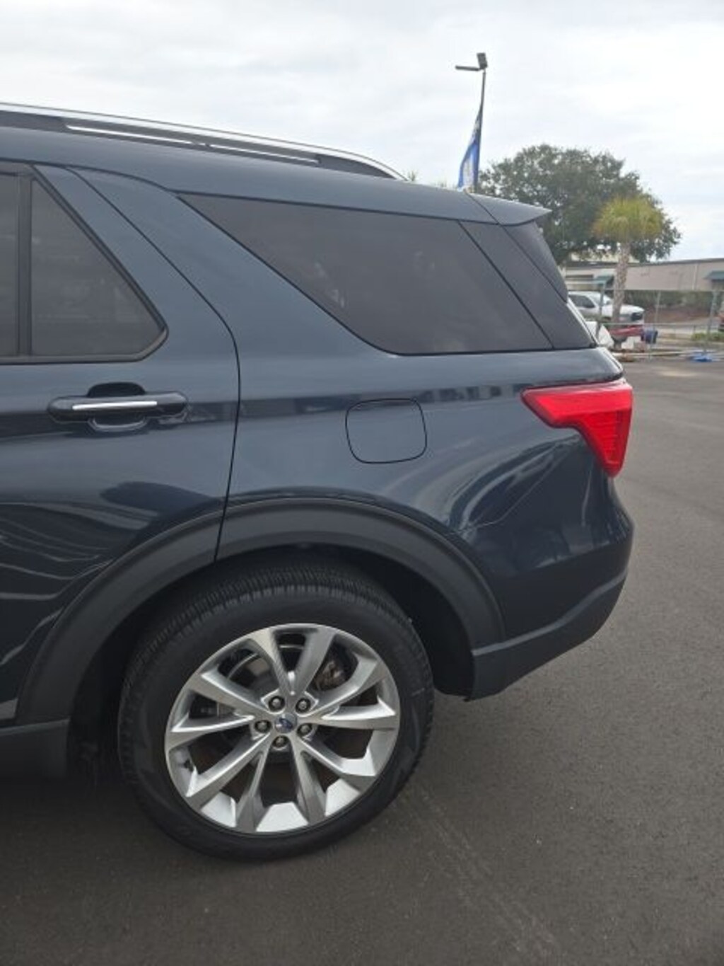 Used 2023 Ford Explorer Platinum SUV