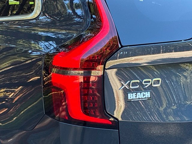 2026 Volvo XC90 Plus - Photo 13