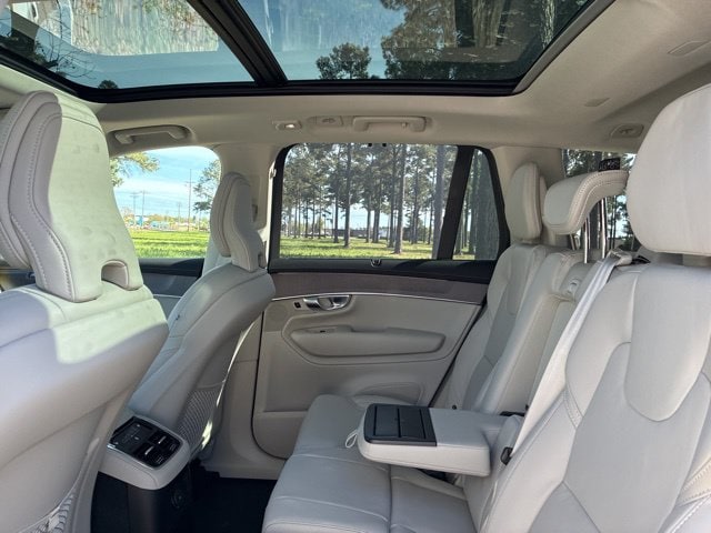 2026 Volvo XC90 Ultra - Photo 21