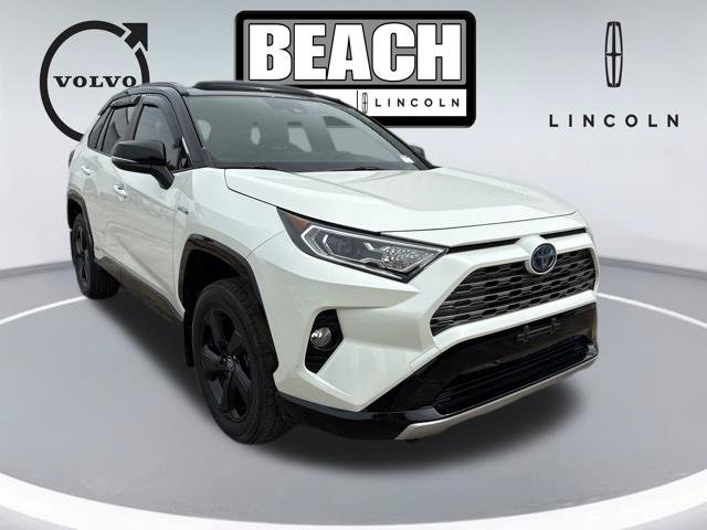 2020 Toyota RAV4 Hybrid XSE SUV