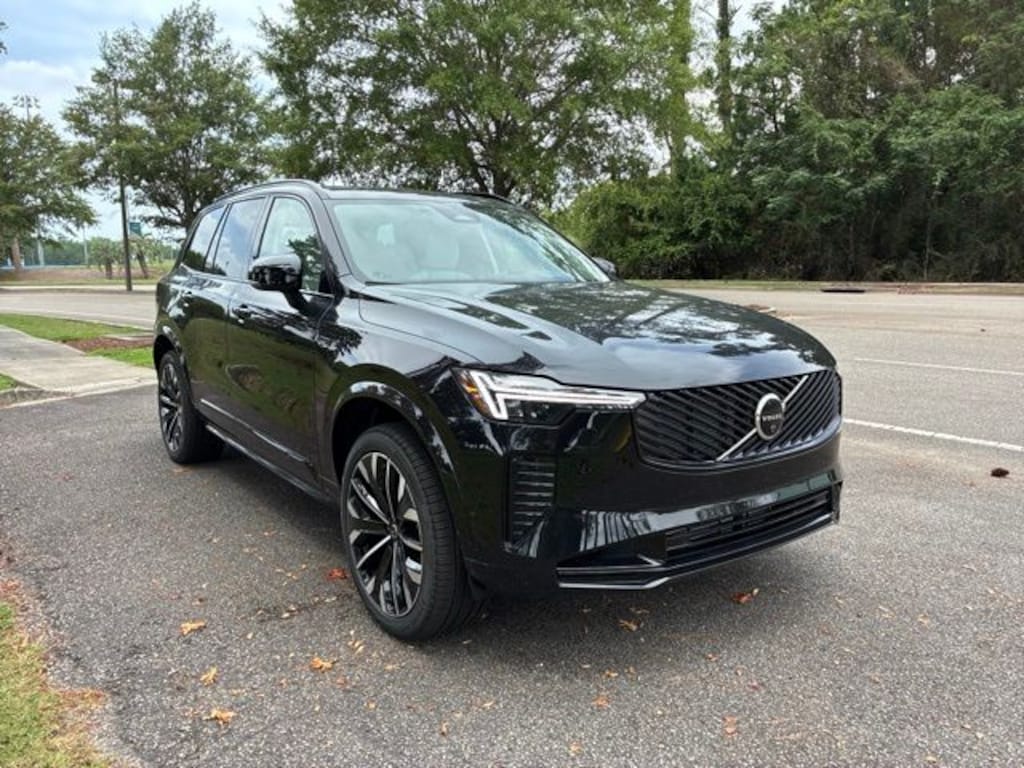 New 2026 Volvo XC90 plug-in hybrid T8 Ultra Dark Theme 7-Seater SUV