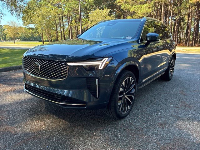 2026 Volvo XC90 Plus - Photo 9