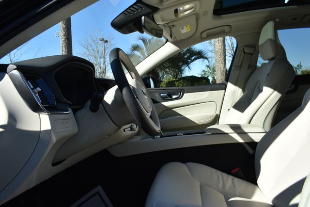 2024 Volvo XC60 Core - Photo 21