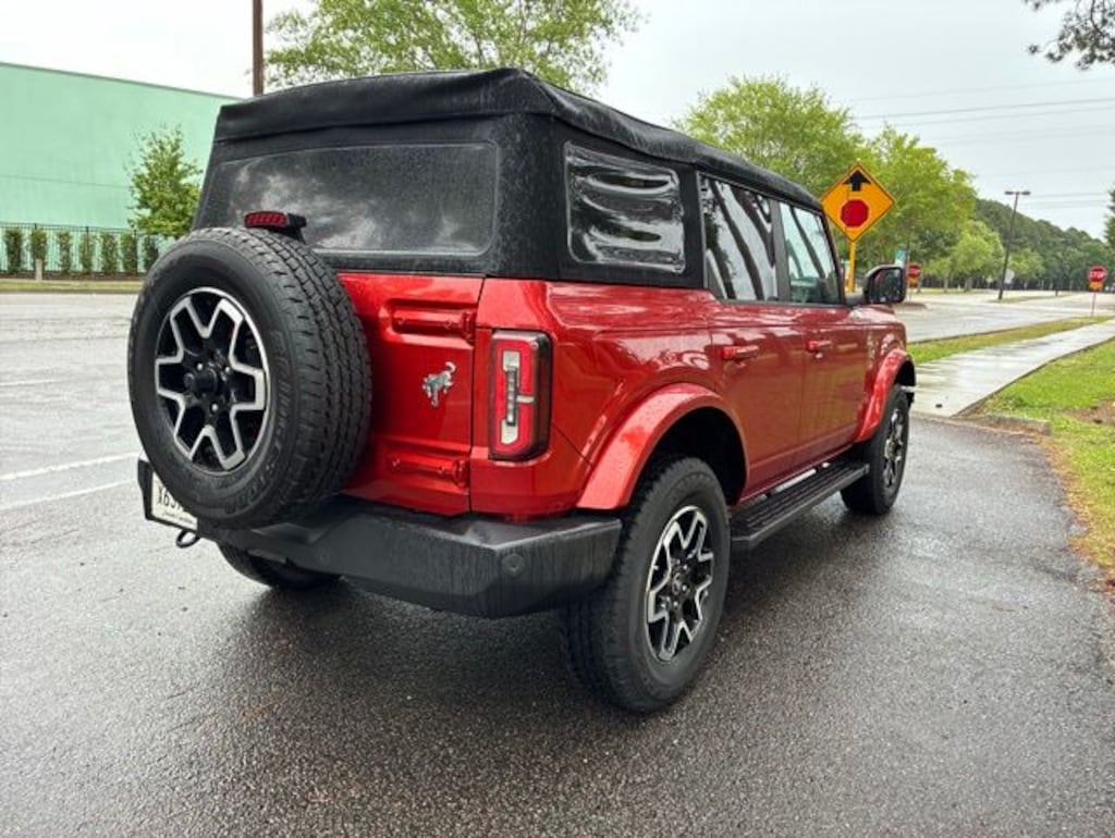 Used 2024 Ford Bronco Outer Banks SUV