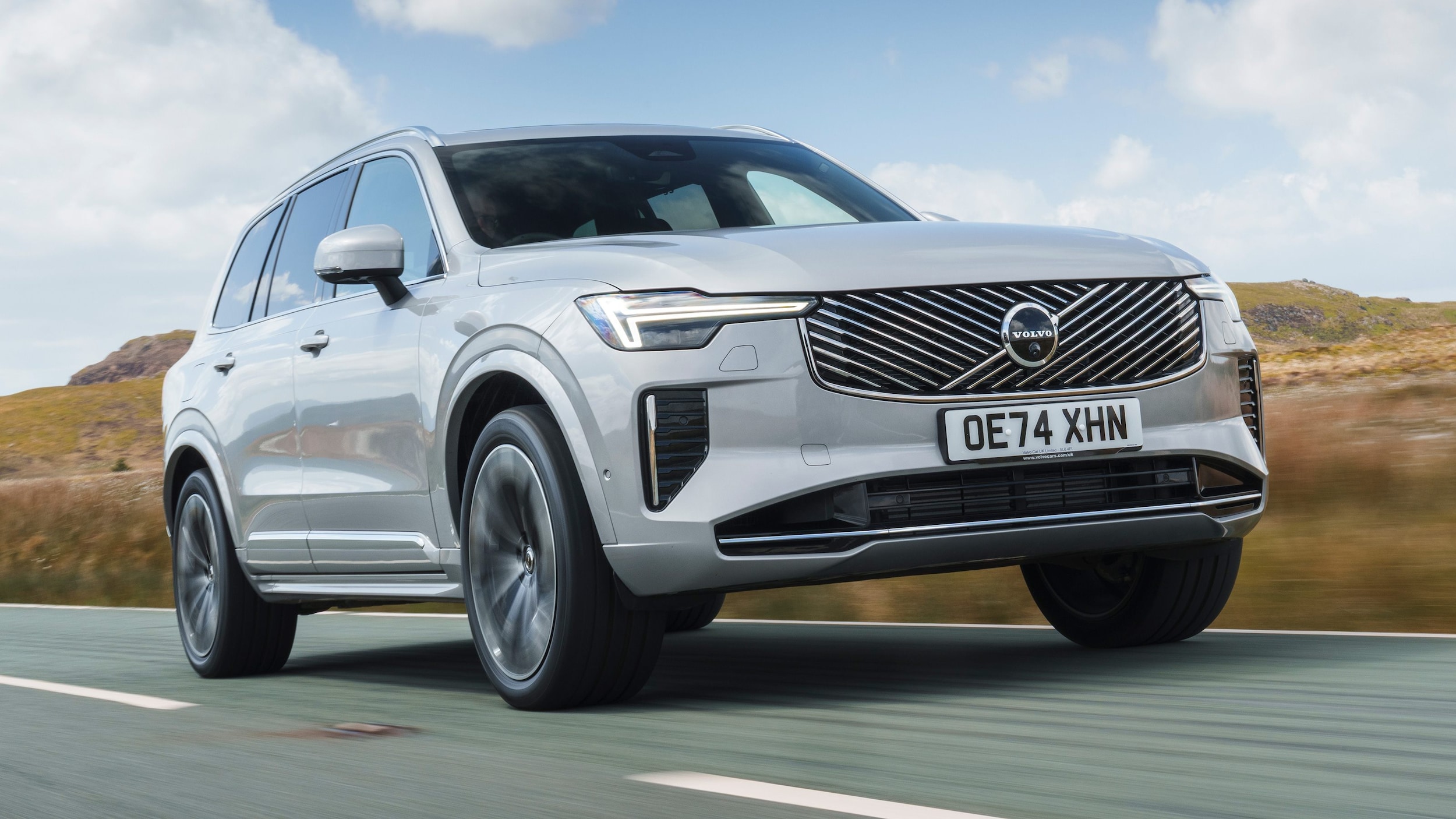 1-Volvo-XC90-review-2025-UK.jpg