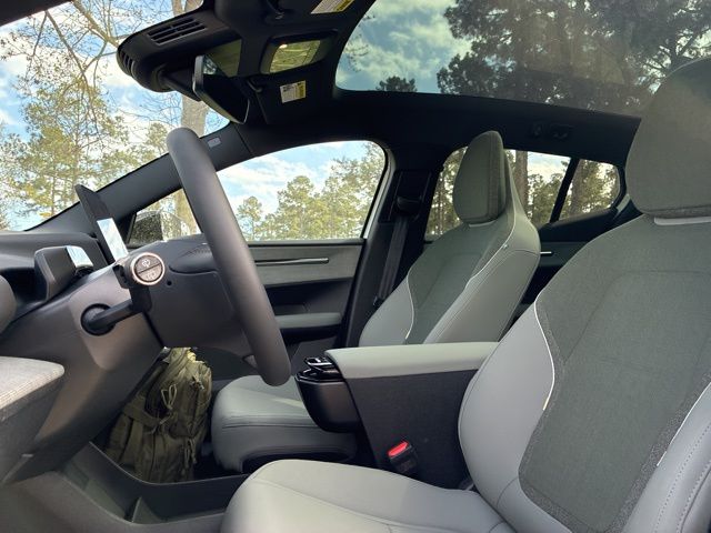 2026 Volvo EX30 Plus - Photo 23