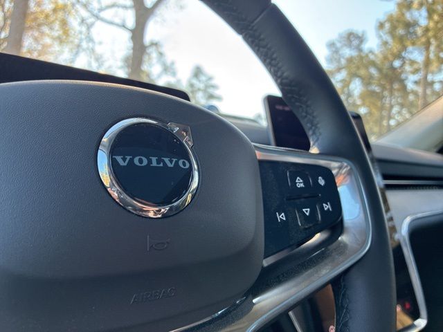 2025 Volvo EX90 Ultra - Photo 28