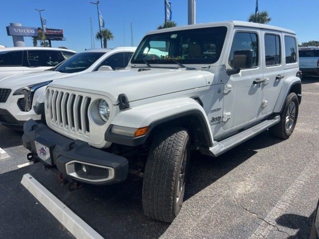 Used 2018 Jeep Wrangler Unlimited Sahara 4x4 SUV