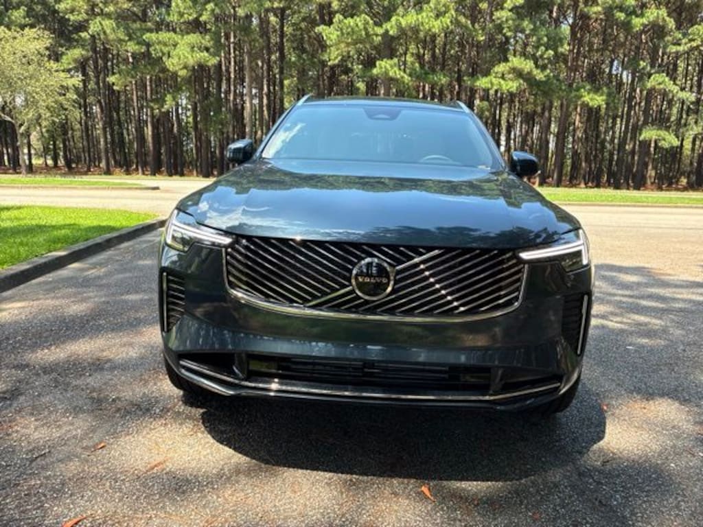 New 2026 Volvo XC90 plug-in hybrid T8 Plus 7-Seater SUV