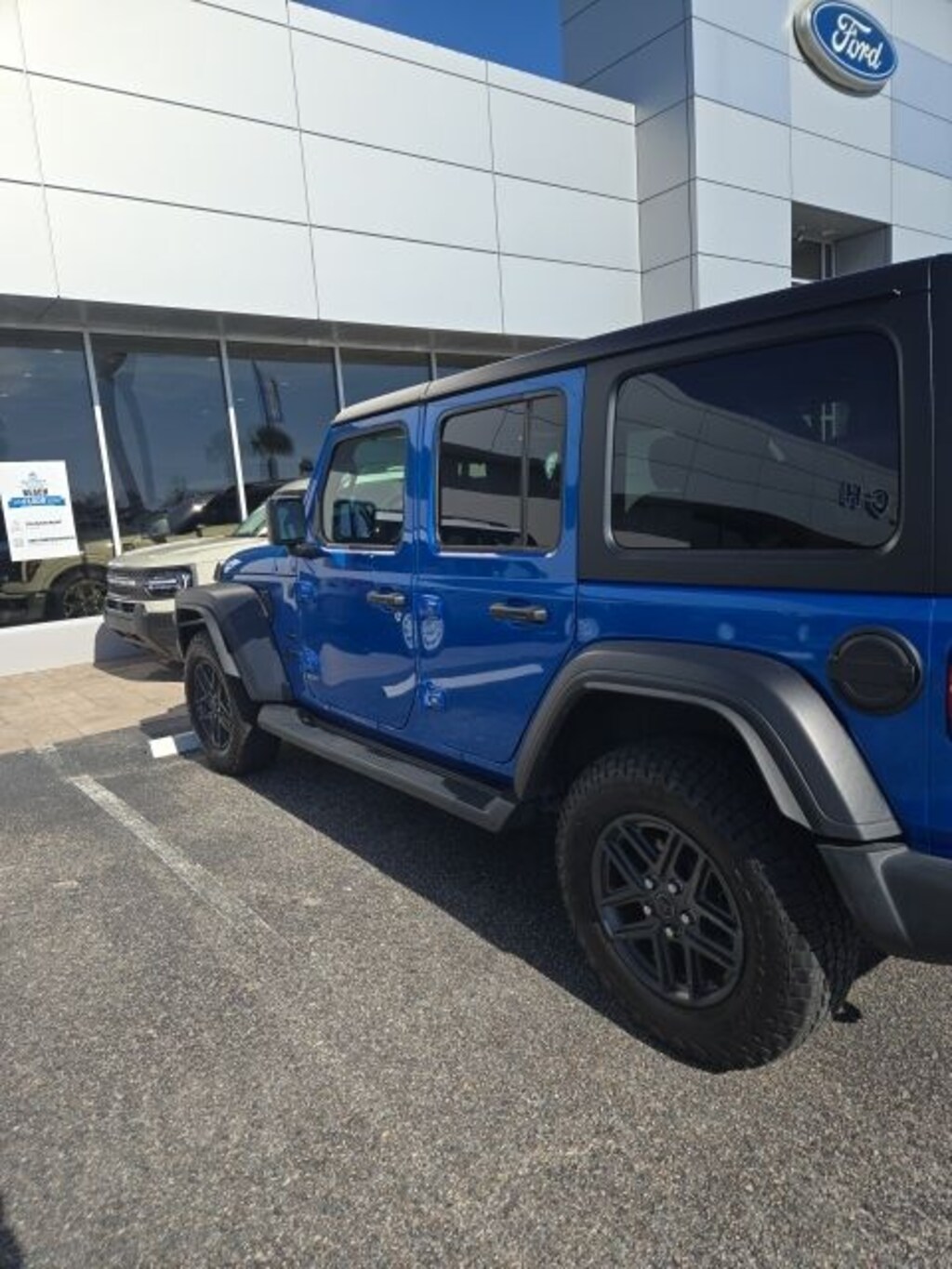Used 2024 Jeep Wrangler Sport SUV