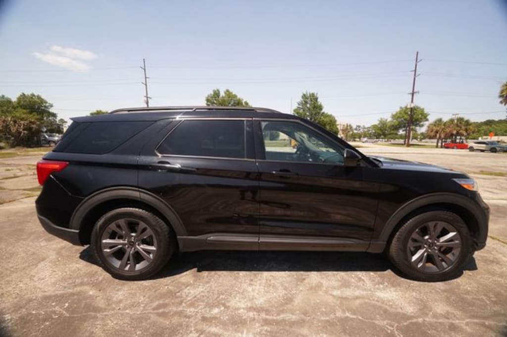 Used 2023 Ford Explorer XLT SUV