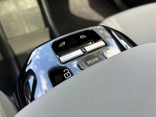 2026 Volvo EX30 Plus - Photo 32
