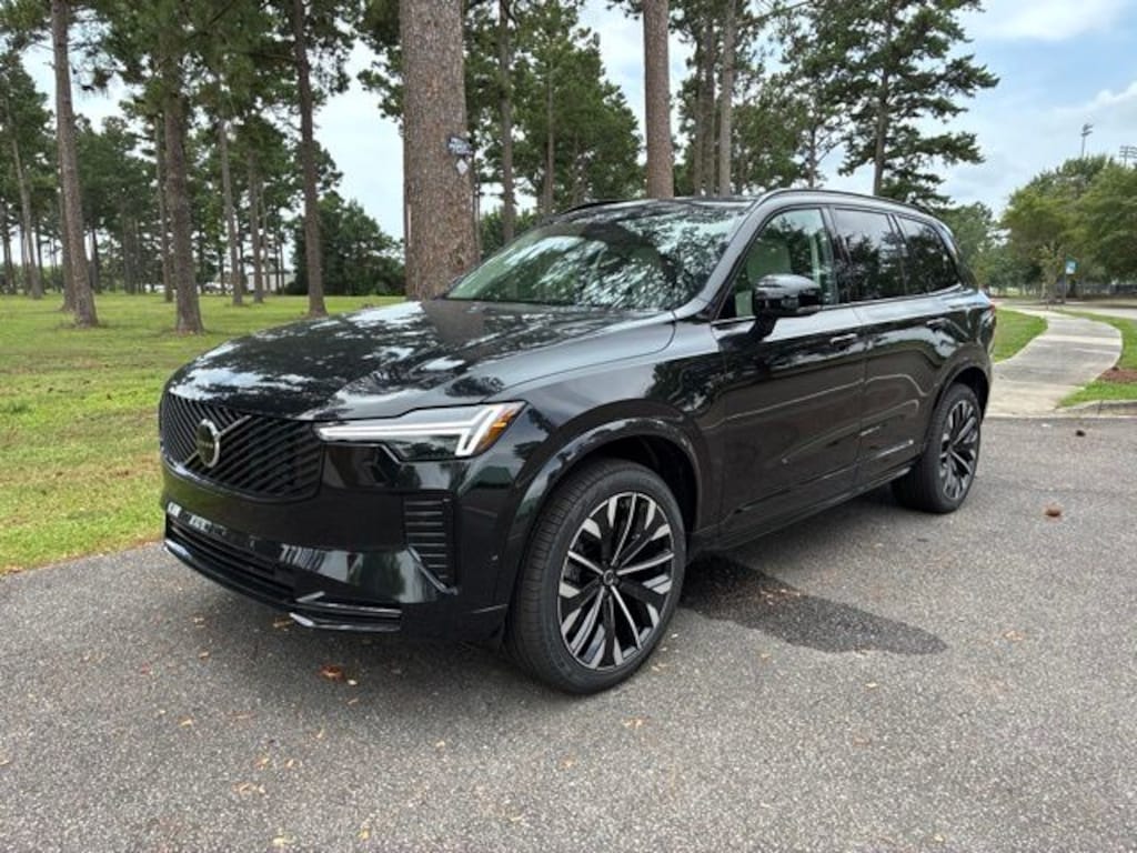 New 2026 Volvo XC90 plug-in hybrid T8 Ultra Dark Theme 7-Seater SUV