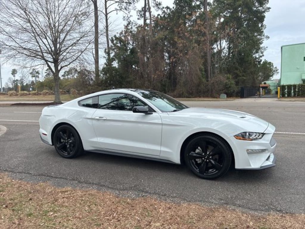 Used 2022 Ford Mustang Coupe