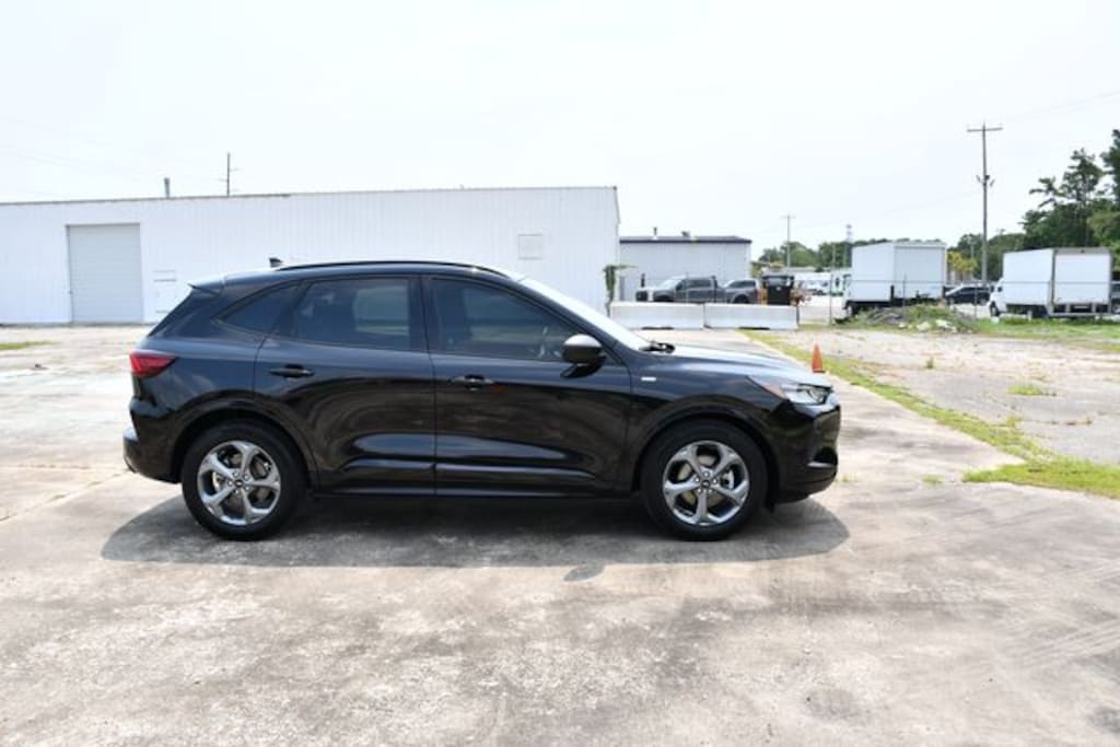 Used 2023 Ford Escape ST-Line SUV