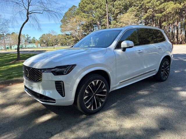 2026 Volvo XC90 B6 Plus 7-Seater AWD SUV