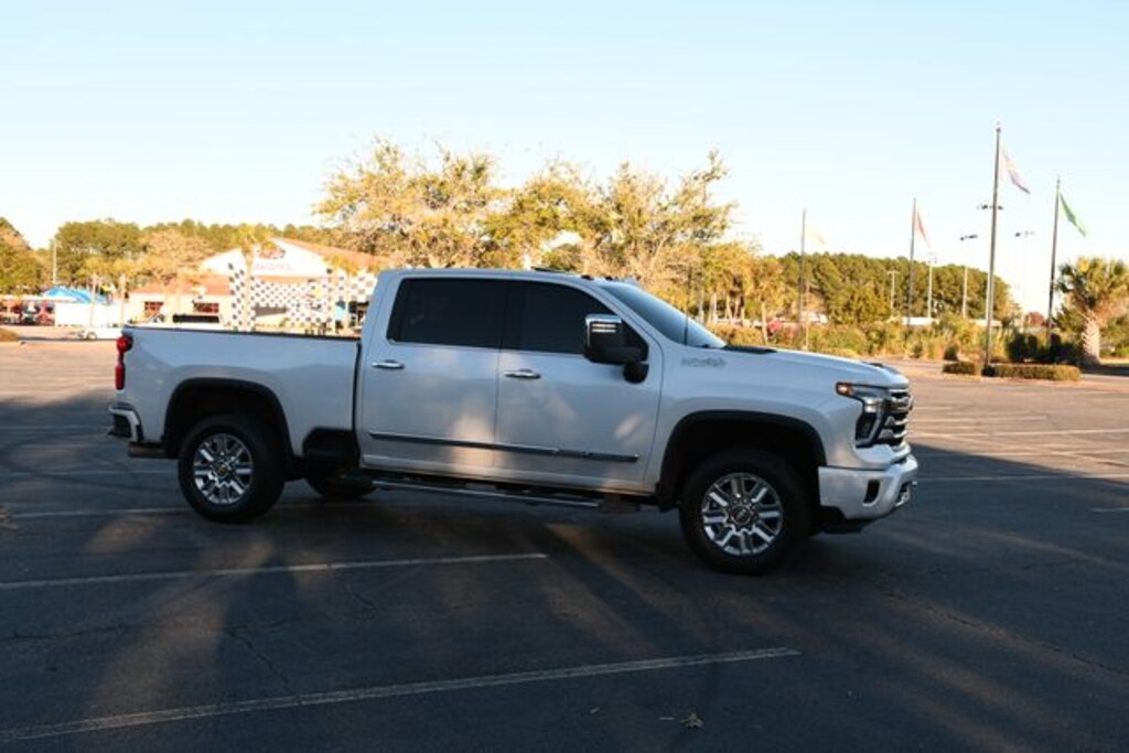 Used 2024 Chevrolet Silverado 2500 HD High Country Truck Crew Cab
