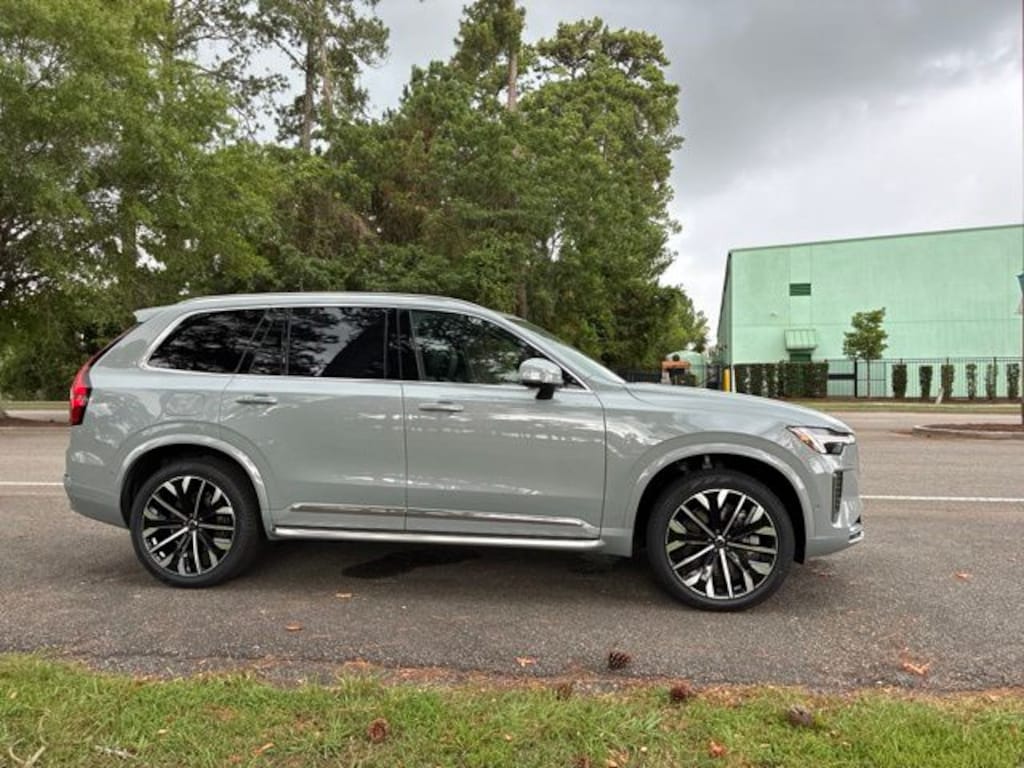 New 2026 Volvo XC90 plug-in hybrid T8 Ultra 7-Seater SUV