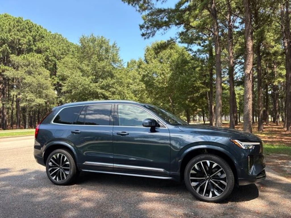 New 2026 Volvo XC90 plug-in hybrid T8 Plus 7-Seater SUV