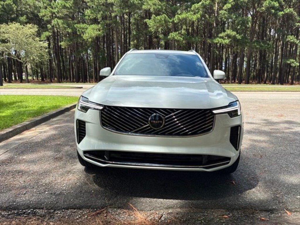 New 2026 Volvo XC90 B6 Plus 7-Seater SUV