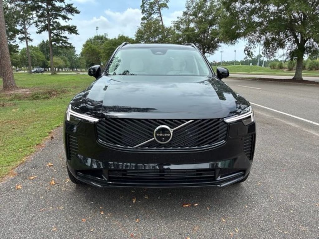 New 2026 Volvo XC90 plug-in hybrid T8 Ultra Dark Theme 7-Seater SUV
