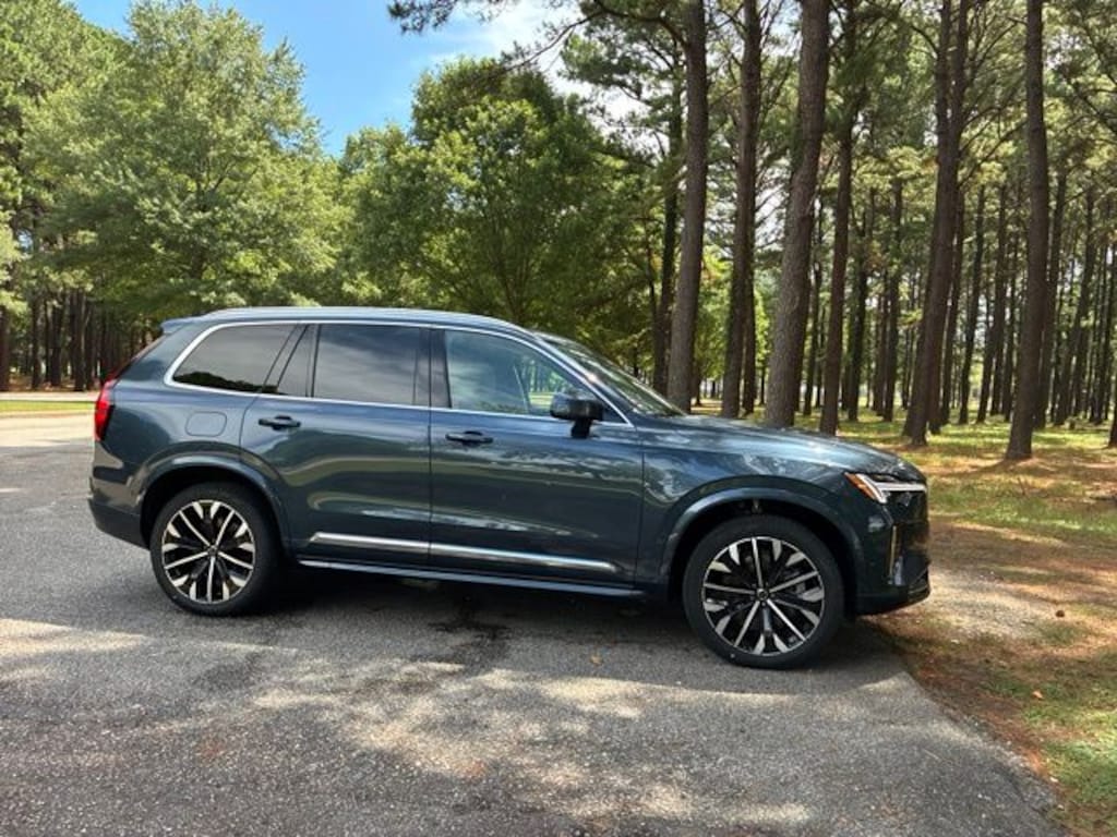 New 2026 Volvo XC90 plug-in hybrid T8 Ultra 7-Seater SUV