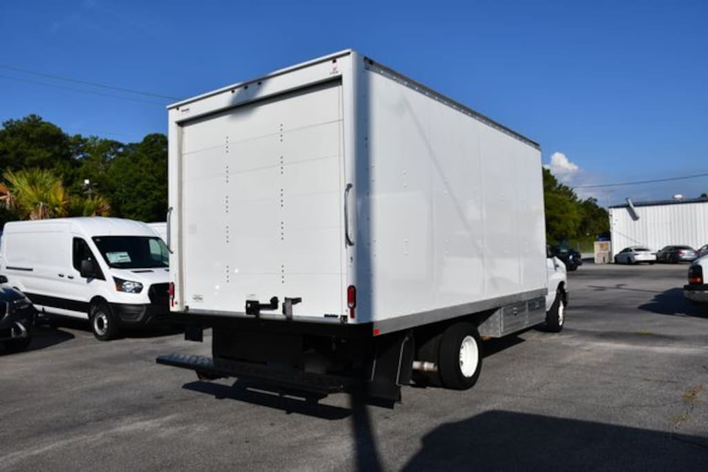 Used 2023 Ford E-450 Cutaway Base Truck