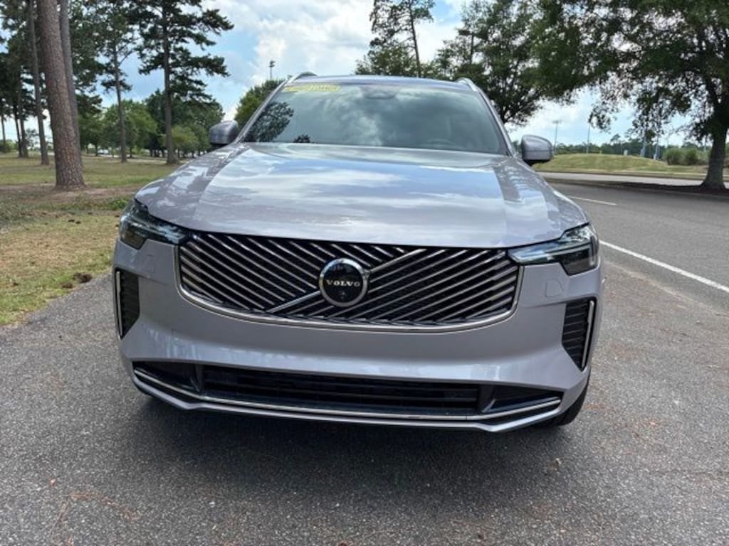 New 2026 Volvo XC90 B6 Plus 7-Seater SUV