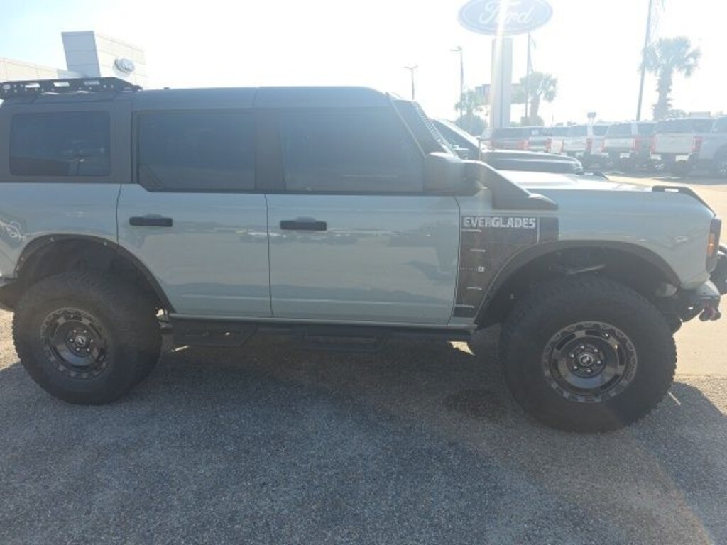 Used 2024 Ford Bronco Everglades SUV