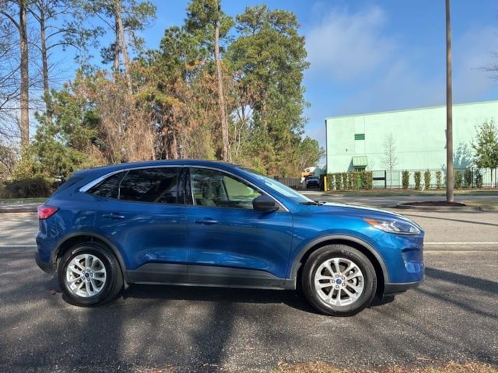 Used 2022 Ford Escape SE SUV
