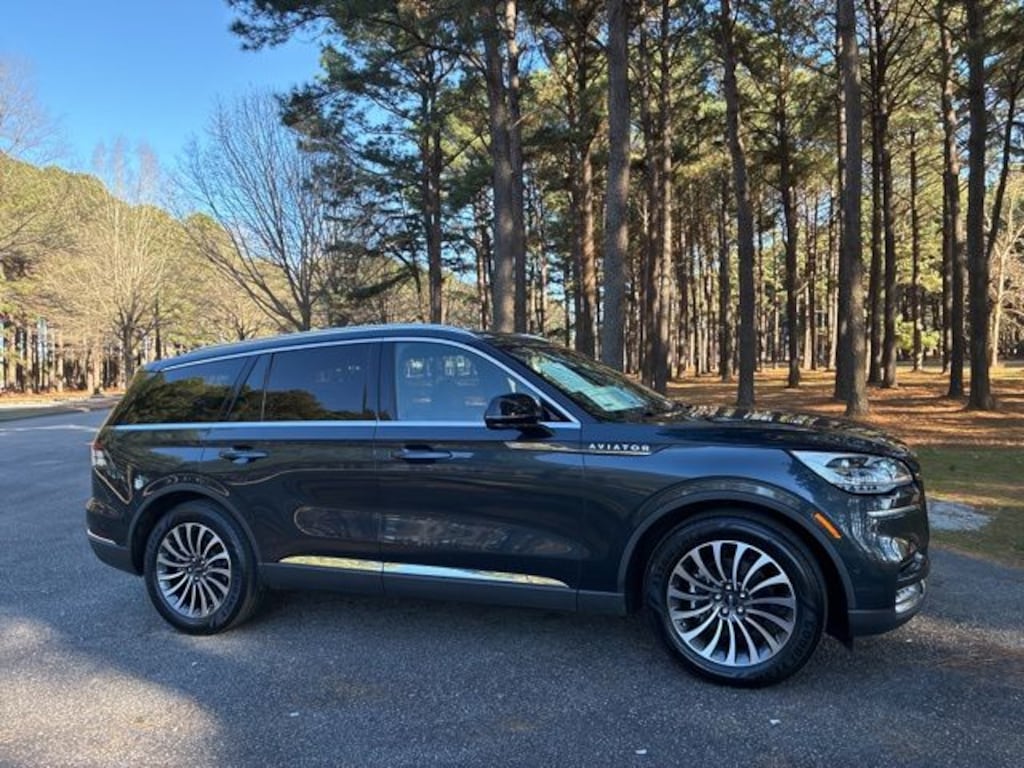 Used 2022 Lincoln Aviator Reserve SUV