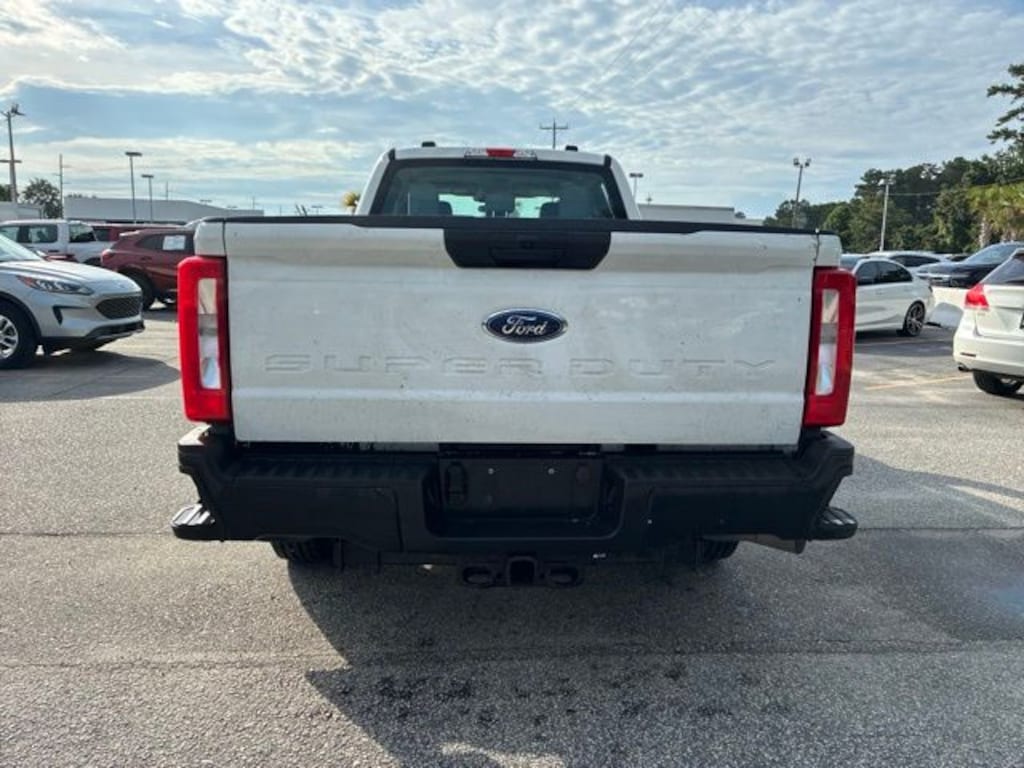 Used 2024 Ford F-350 XL Truck Crew Cab