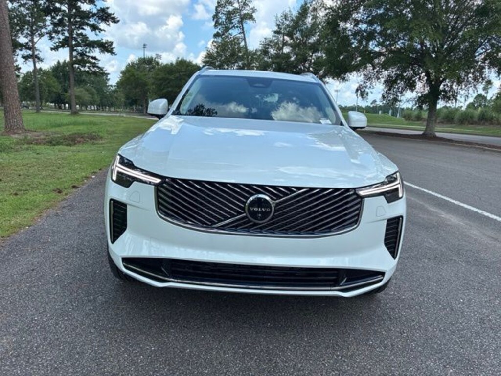 New 2026 Volvo XC90 B6 Plus 7-Seater SUV
