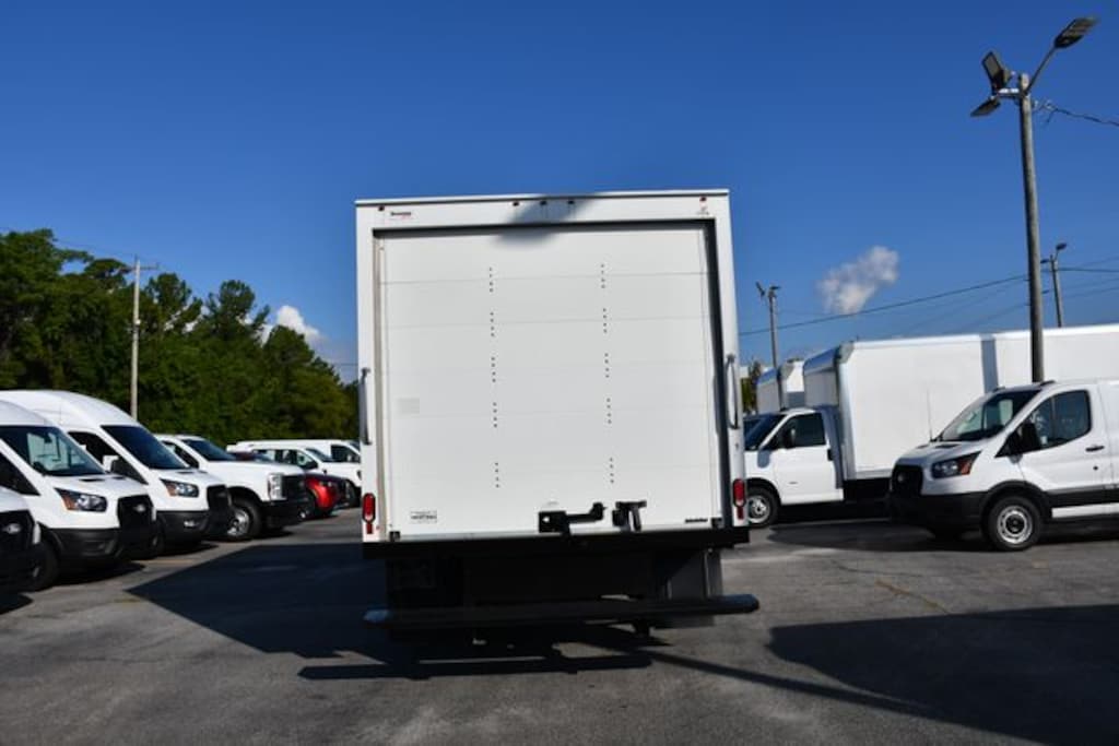 Used 2023 Ford E-450 Cutaway Base Truck