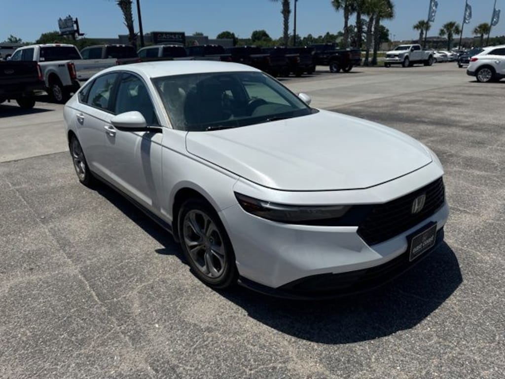Used 2023 Honda Accord LX Sedan