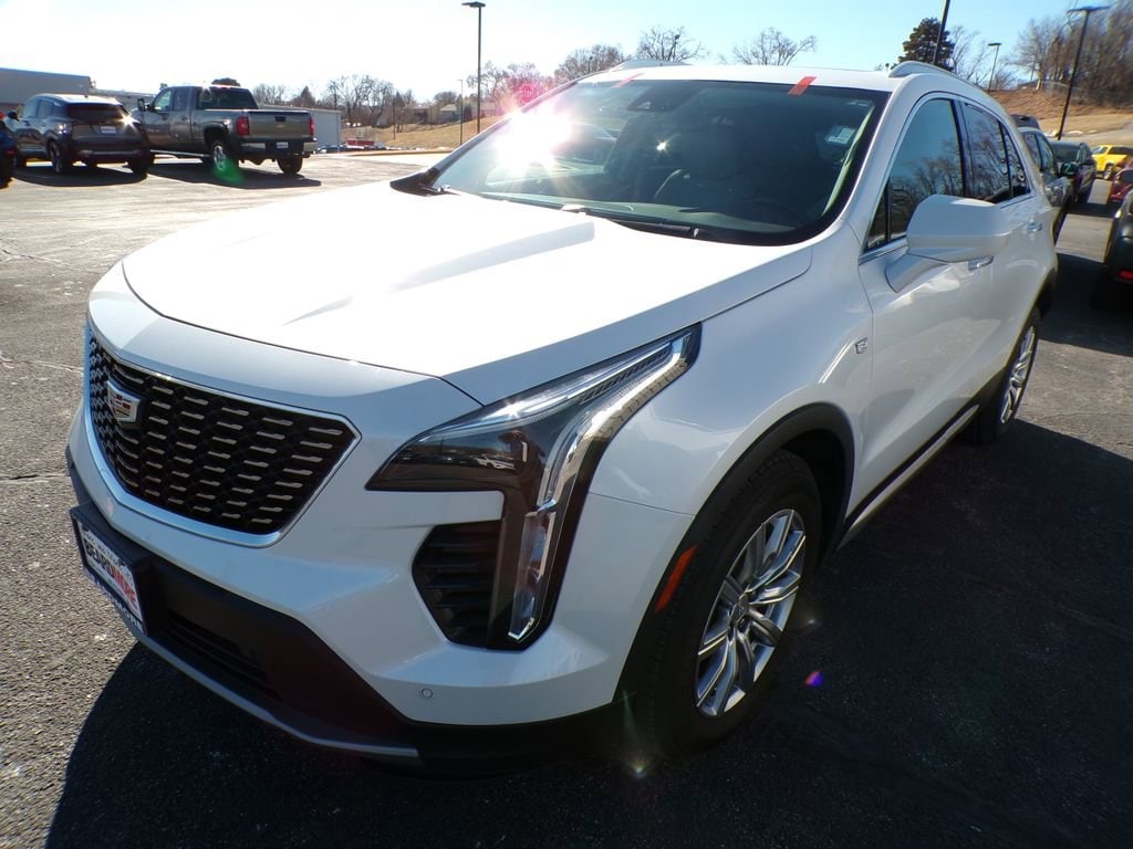 Used 2020 CADILLAC XT4 FWD Premium Luxury SUV