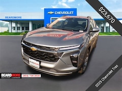 2025 Chevrolet Trax LT SUV