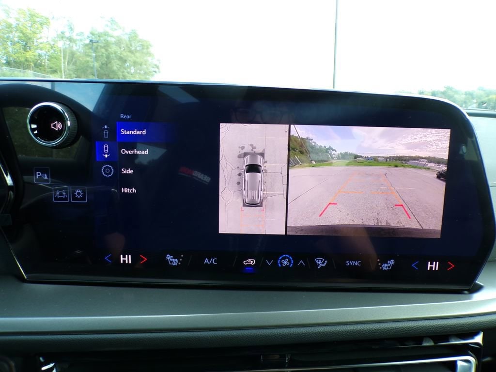 2026 Chevrolet Traverse LT - Photo 39