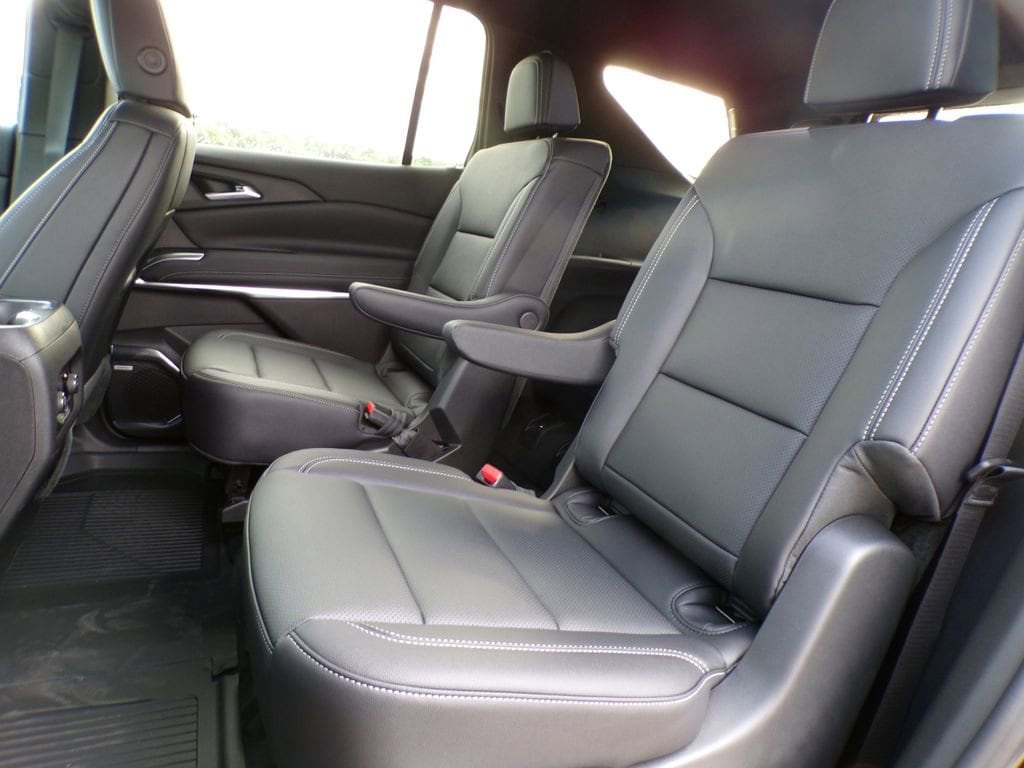 2026 Chevrolet Traverse LT - Photo 28