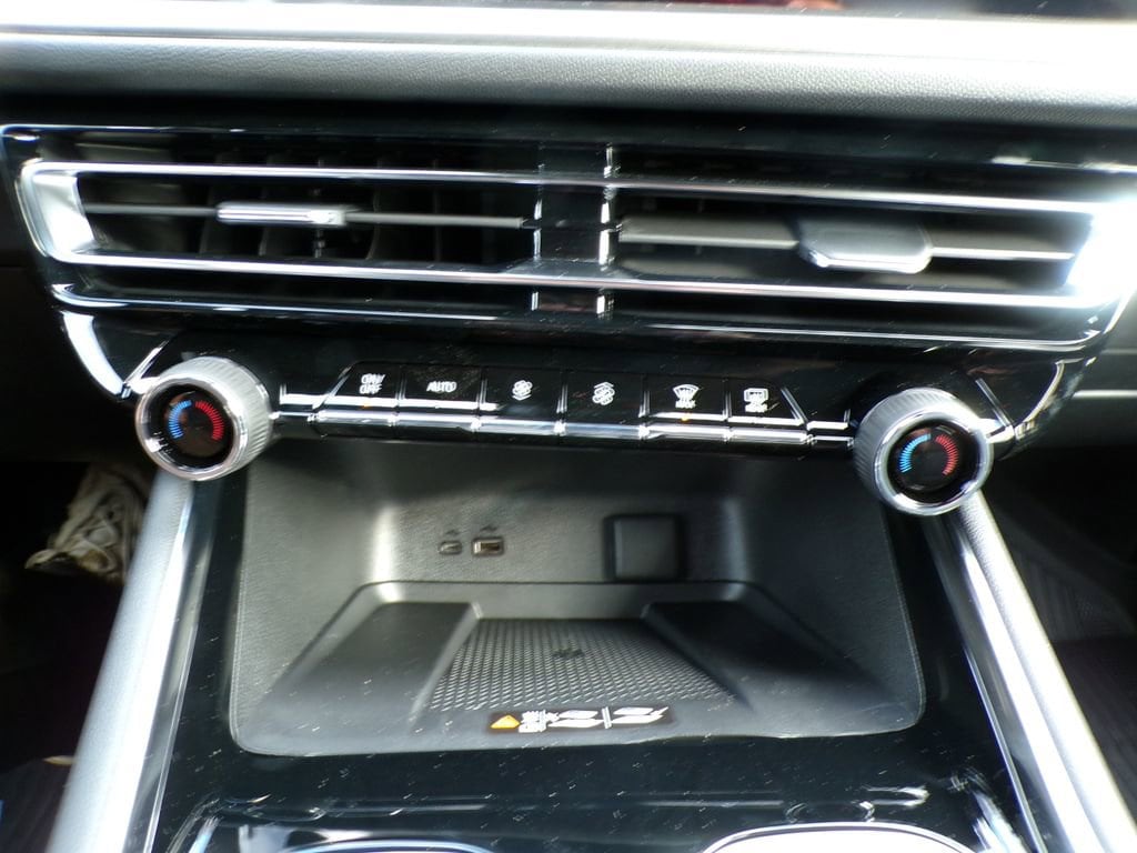 2026 Chevrolet Traverse LT - Photo 40